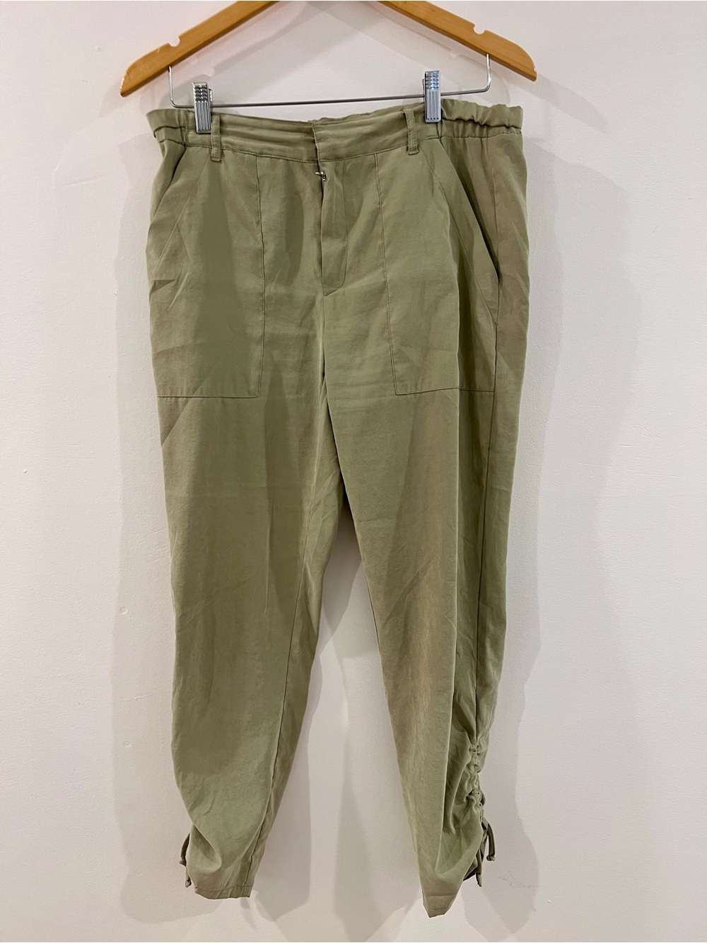 Nanette Lepore Made in NYC Sage Green Parachute Pants Ruched Drawstring Size 6